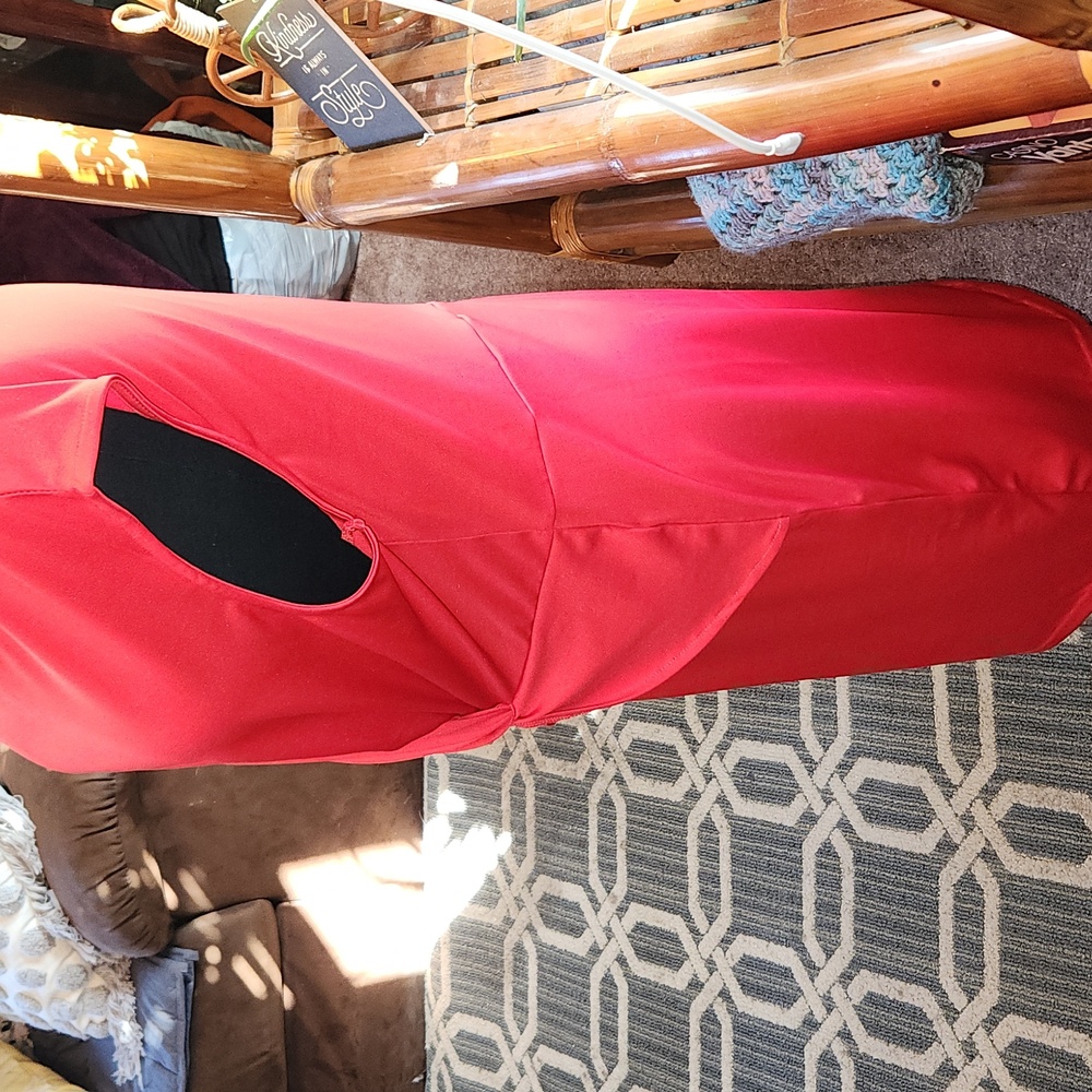 Red Stylish Dress - Picture 3 of 7